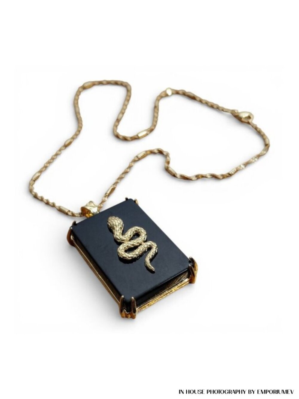 Dharma Year Of The Snake Black Onix Pendant 18-micron Plating Necklace 0033